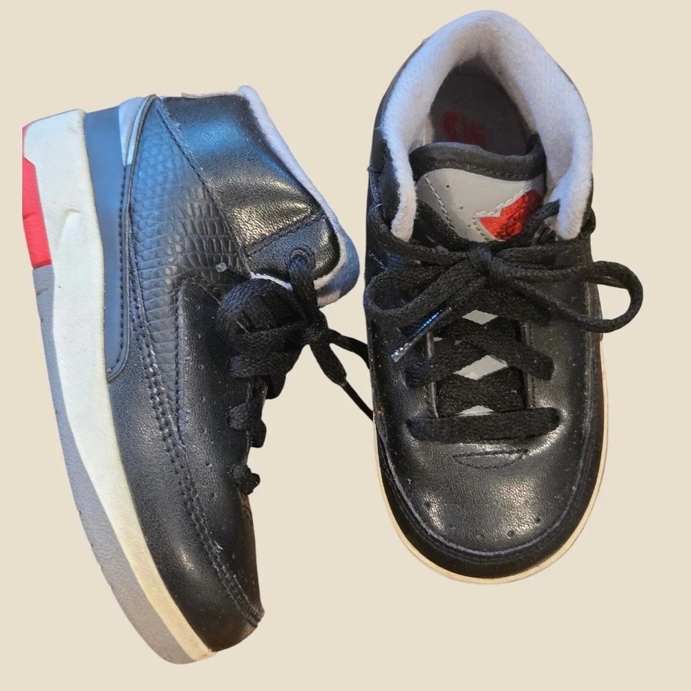 Nike‎ Air Jordan 2 Retro Black Cement Toddler Shoes DQ8563-001 Size 7C Kids
